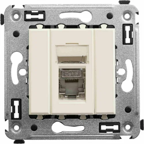 ДКС Компьютерная розетка RJ-45 в стену, кат.6 одинарная экранированная, 