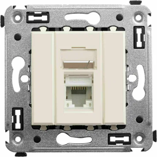 ДКС Компьютерная розетка RJ-45 в стену, кат.6А одинарная, 